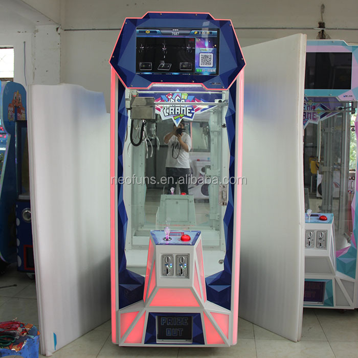 Spielzeug-Plüsch-Kranautomat,  – Arcade Toy Vending Machine Bewertung und Preis