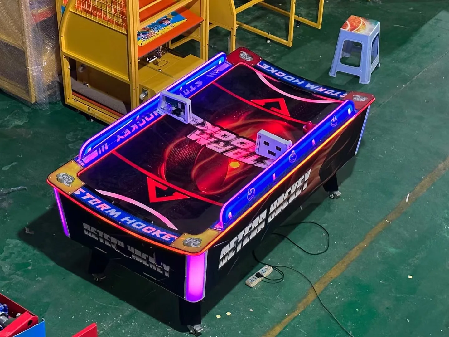 Münzbetriebener Unterhaltungs- – Arcade Game Coin Bewertung und Preis